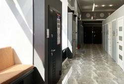 У нас просторно и светло. Все условия для комфортного выбора